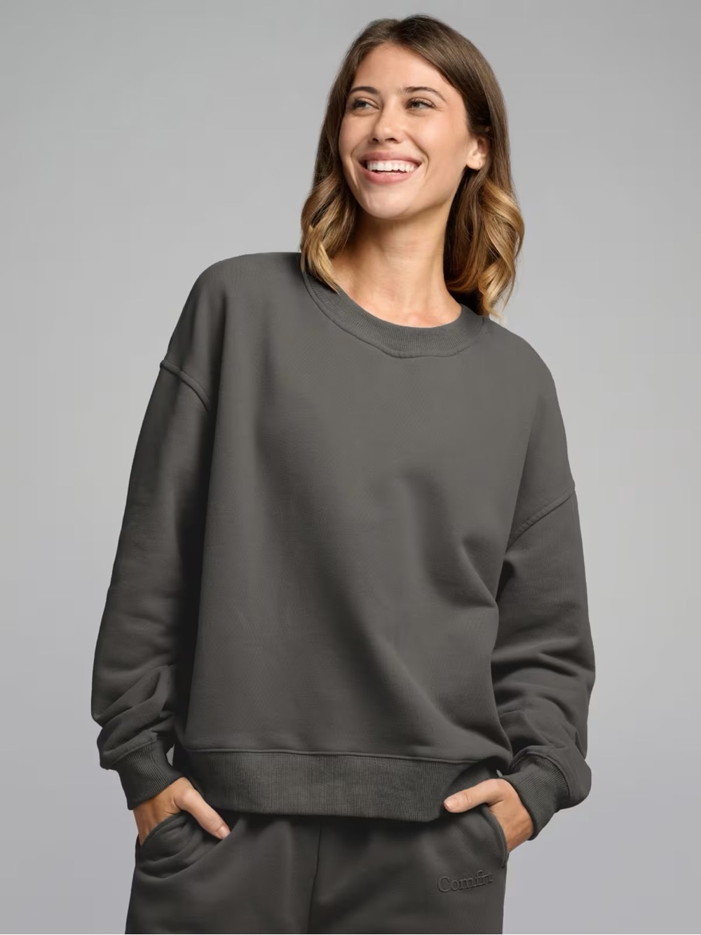 COMFRT Halo Lightweight Crop Crew - NIB - Steel Grey - M